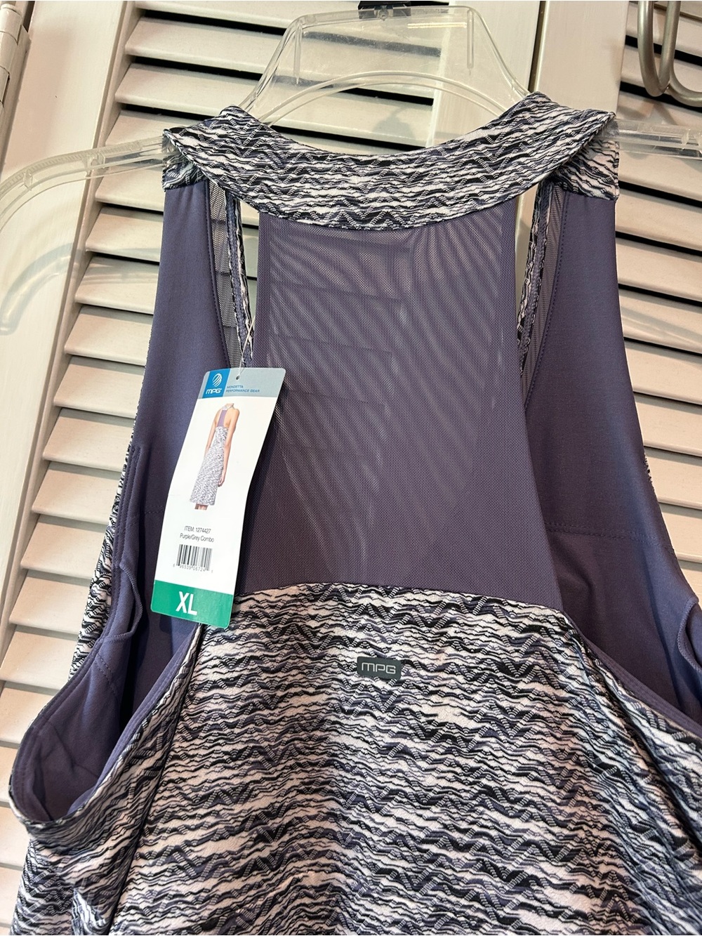 MPG Marled Gray-Blue Sleeveless V-Neck Travel Dress - Picture 4 of 7